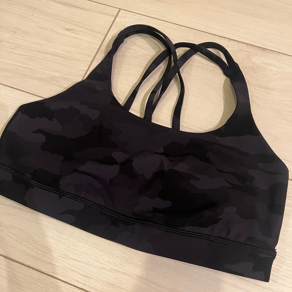 Lululemon Sports Bra - Picture 1 of 2